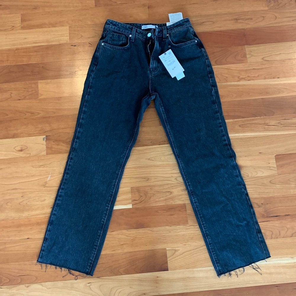 NWT Zara high rise straight- black
